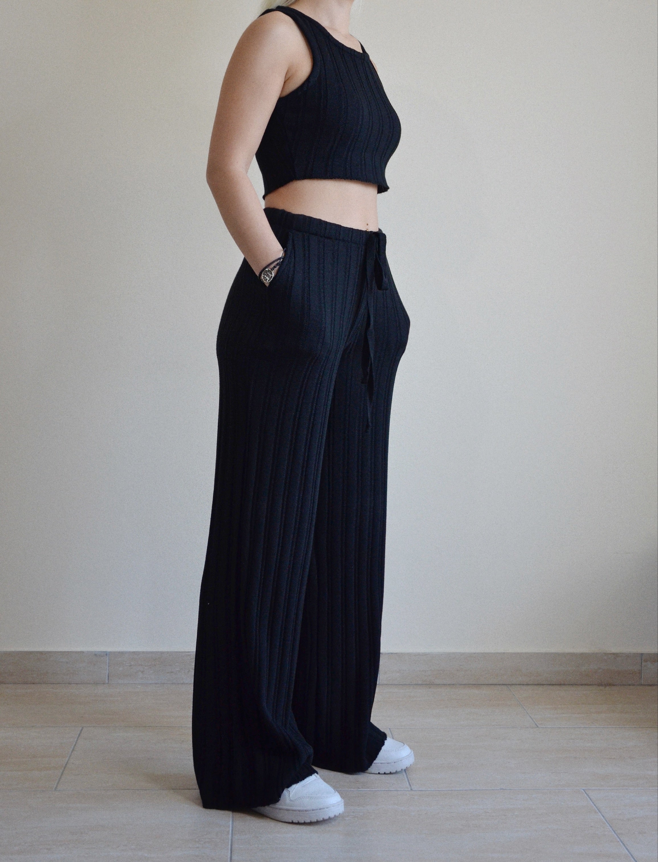 loungewear knit crop top, side, texture, black colour